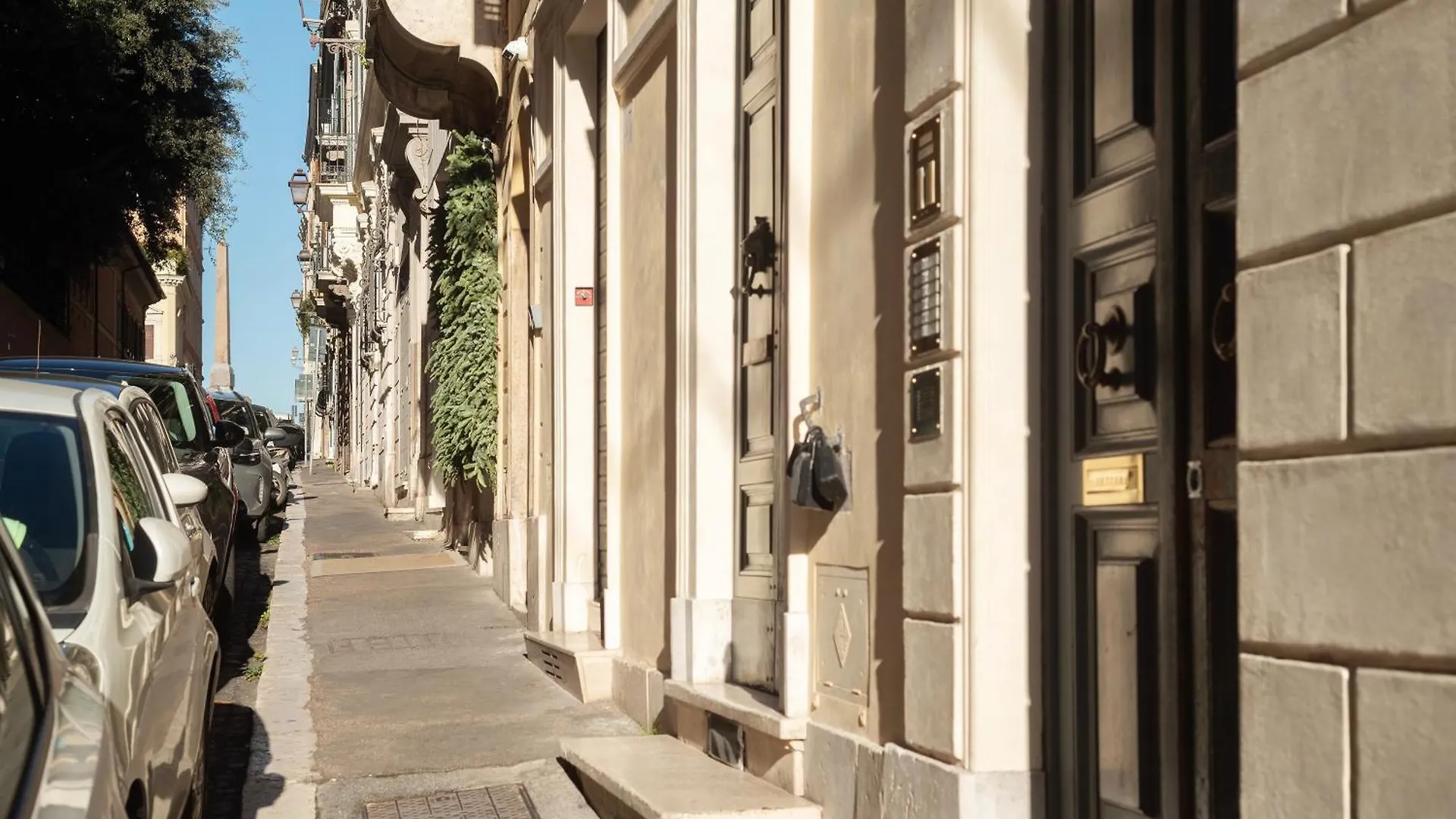 Apartment The Mirror Suite Next To Spanish Steps Rome Italy